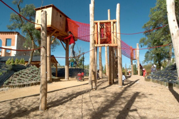 PARQUE INFANTIL EL VALLE DE LOS 6 SENTIDOS PARQUE INFANTIL EL VALLE DE LOS 6 SENTIDOS