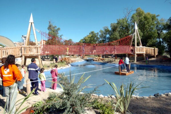 PARQUE INFANTIL EL VALLE DE LOS 6 SENTIDOS PARQUE INFANTIL EL VALLE DE LOS 6 SENTIDOS