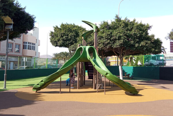 Remodelación de 20 parques infantiles