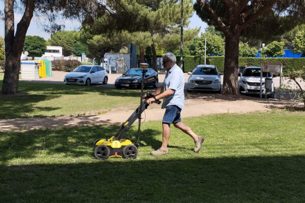 Comprobación del estado del arbolado de las parcelas propiedad del ICE en el parque tecnológico de Boecillo Comprobación del estado del arbolado de las parcelas propiedad del ICE en el parque tecnológico de Boecillo