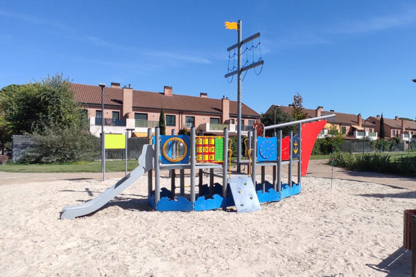 Remodelación de 4 parques infantiles Remodelación de 4 parques infantiles