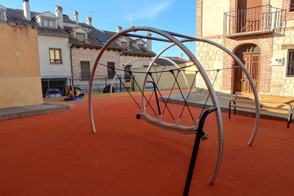 Remodelación de 4 parques infantiles Remodelación de 4 parques infantiles